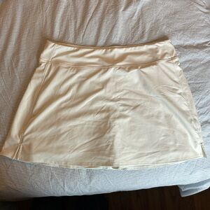 Old Navy Power Soft Extra High Rise Skort with shorts and side pocket